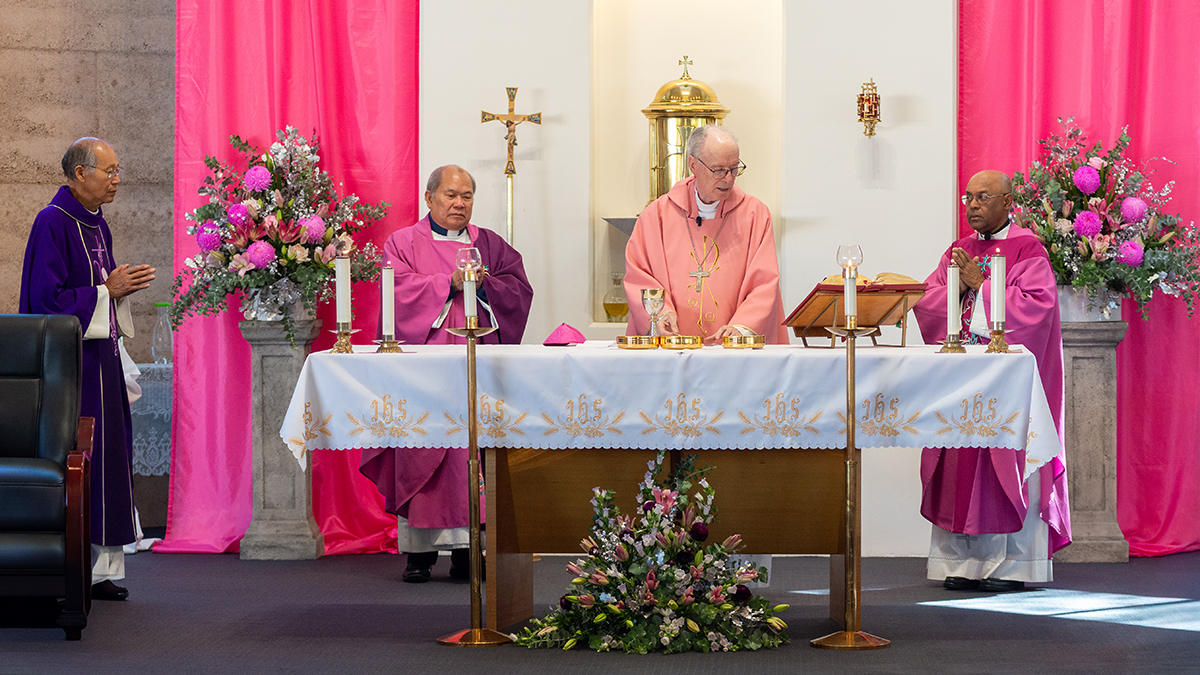 The Mass was concelebrated by Bishop Don, Fr Jean-Noël, Fr Chien Nguyen and Fr Robert Carillo.