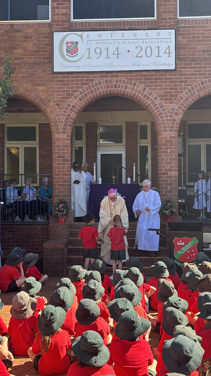 The Mass was celebrated beneath the iconic seven arches of the Mercy Convent.