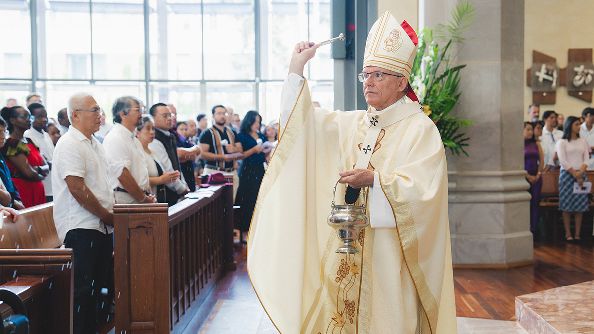 Archbishop Costelloe blesses the congregation during the Easter Sunday Mass at St Mary’s Cathedral.