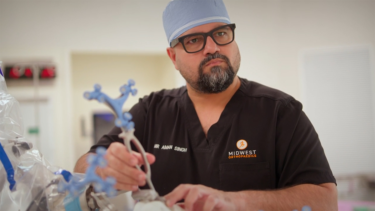 Orthopaedic surgeon Dr Aman Singh said the introduction of the technology reflects a strong commitment to regional health care. Photo: SJOG.