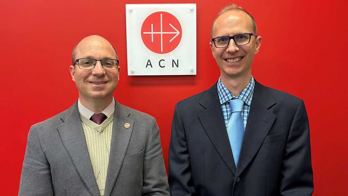 ACN outgoing National Director, Bernard Toutounji and Acting National Director, Lukas Rajnoch. Photo: ACN.